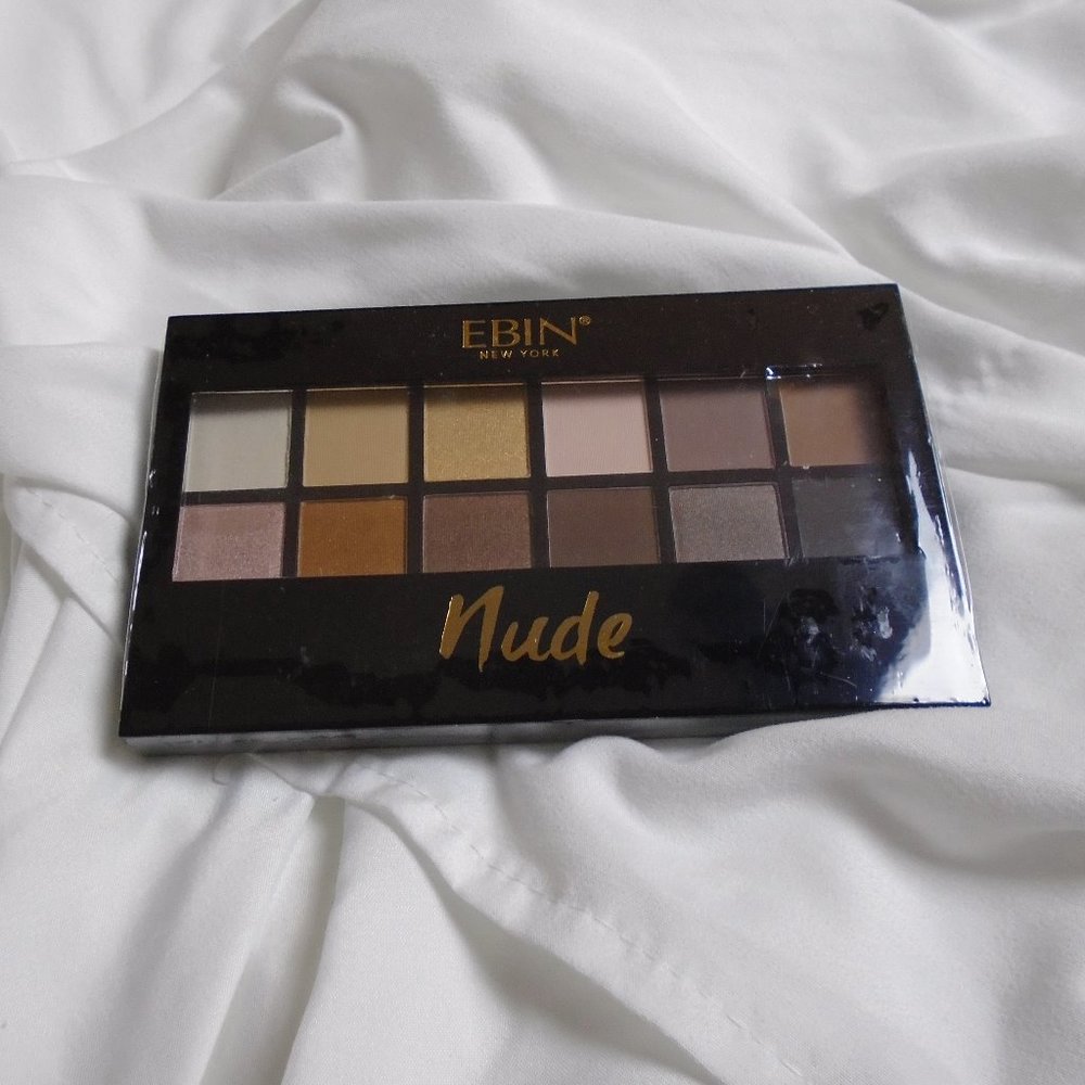 EBIN New York Nude
